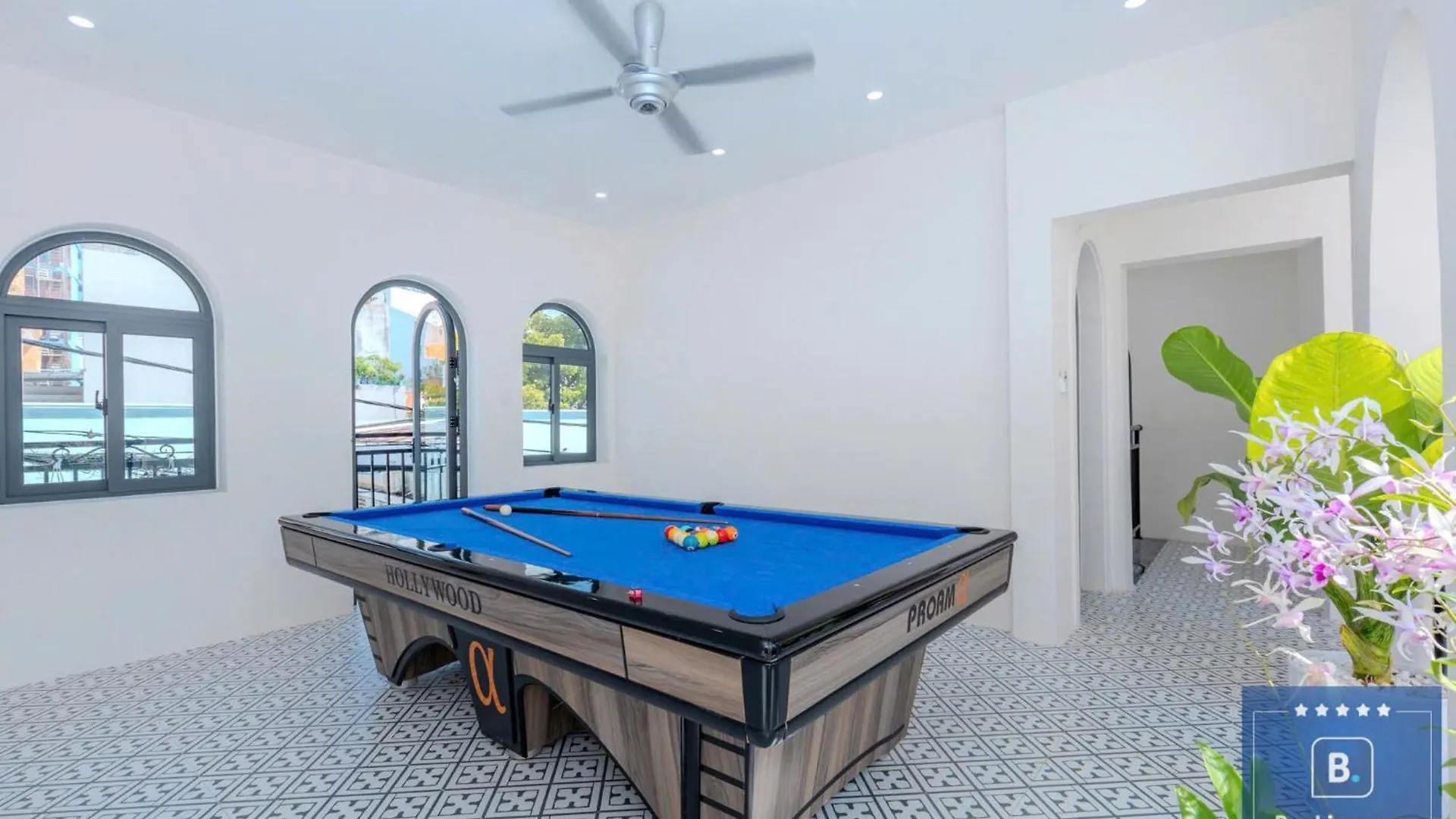 Shark Villa 160 - Di Bo Ra Cot Co Bai Sau Thuy Van - Free Bida - Loa Karaoke فونج تاو 0*,
